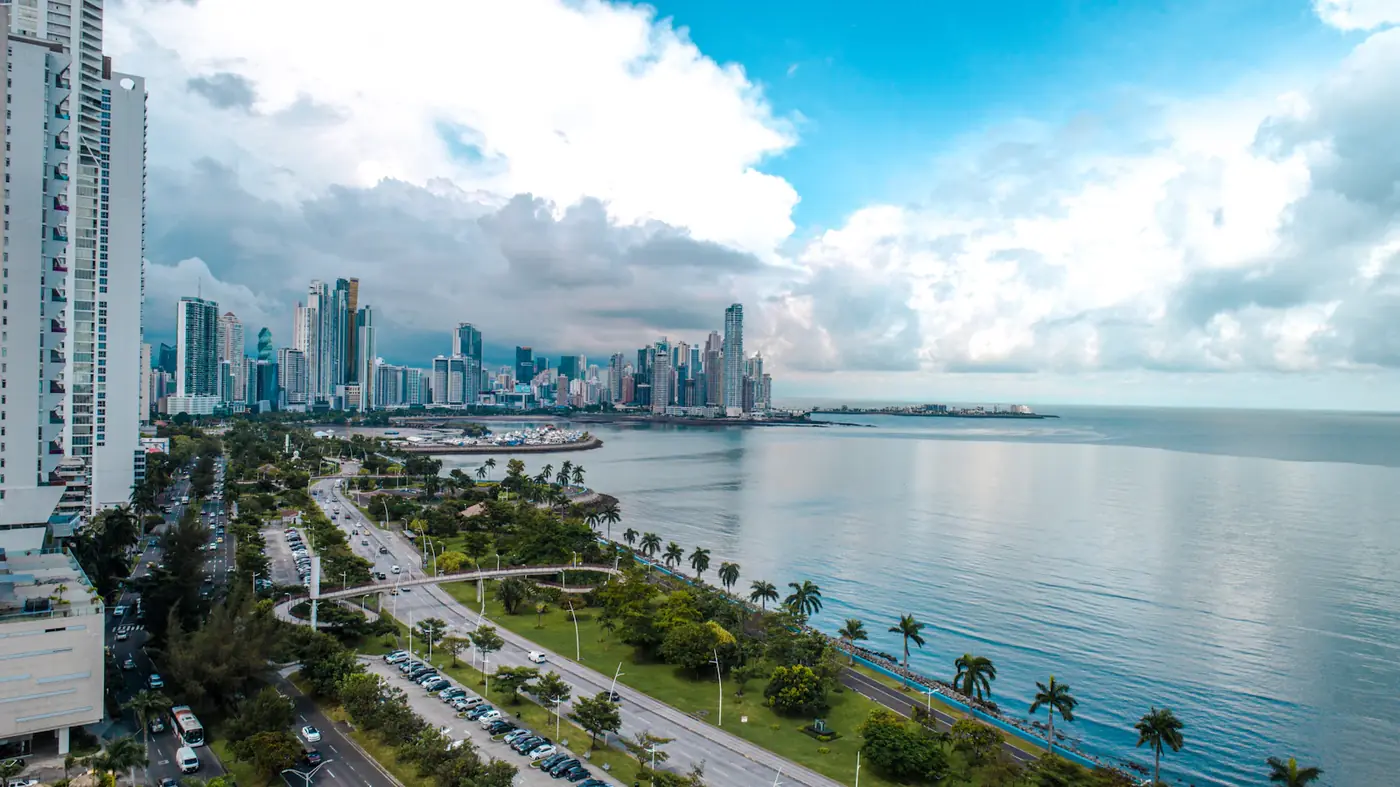 La costa de la Ciudad de Panamá